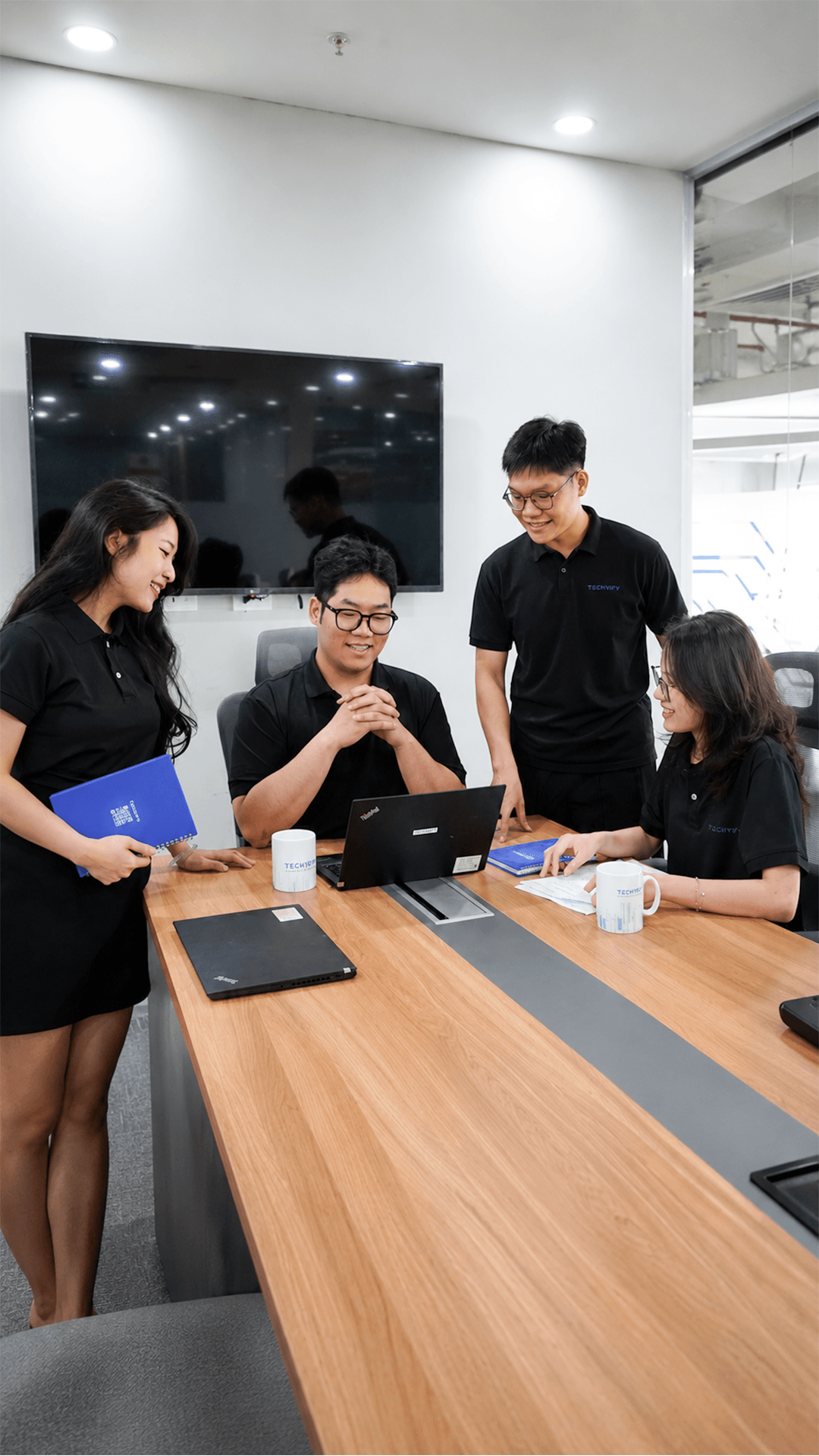 Đóng Góp Dự Án