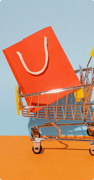 Retail & Ecommerce Industry Hero