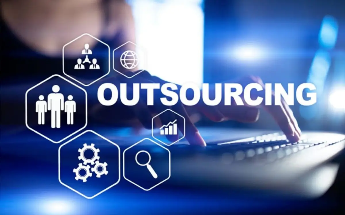 IT Outsourcing Models: The Ultimate Guide for 2025