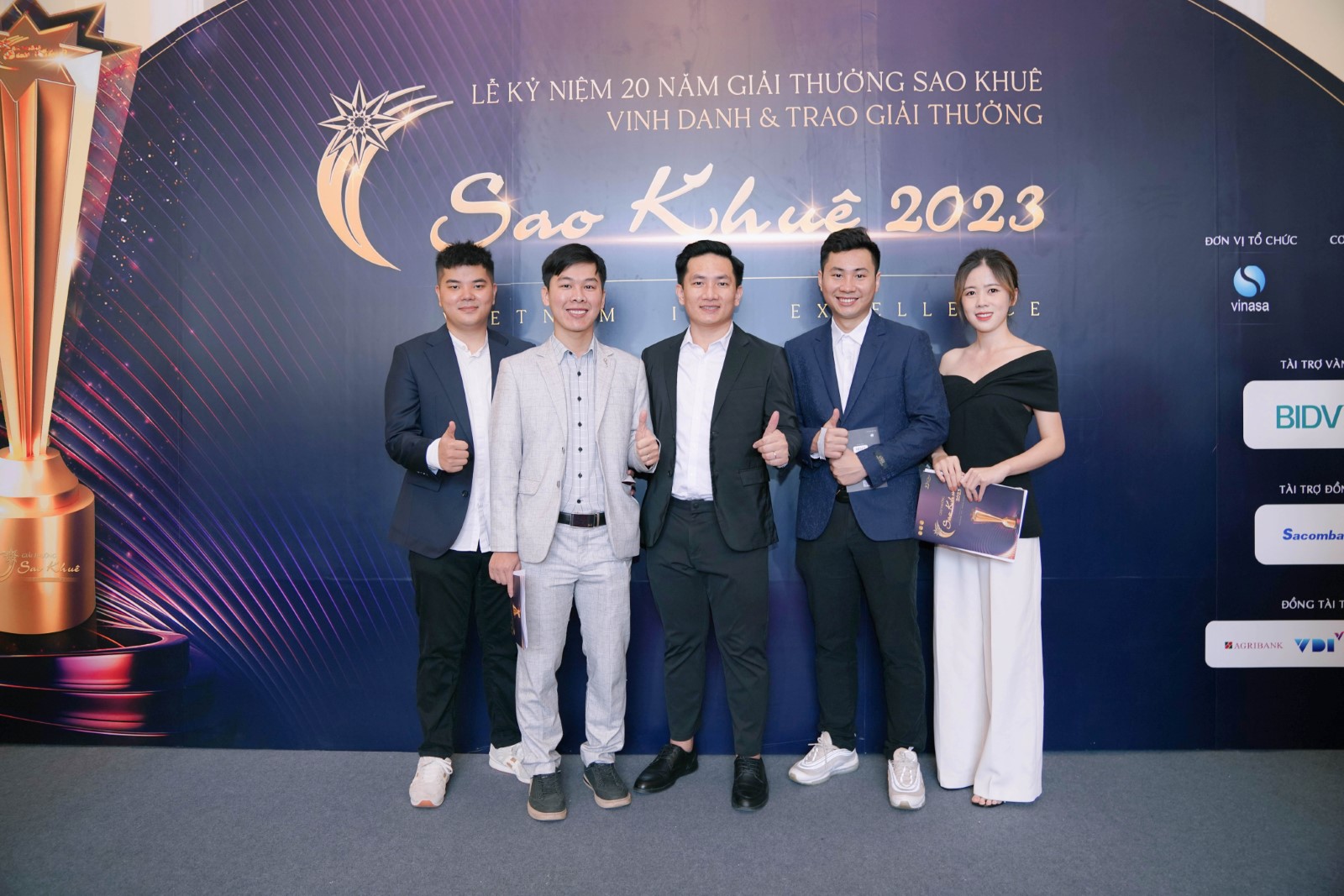 TECHVIFY team celebrating Sao Khue 2023 win